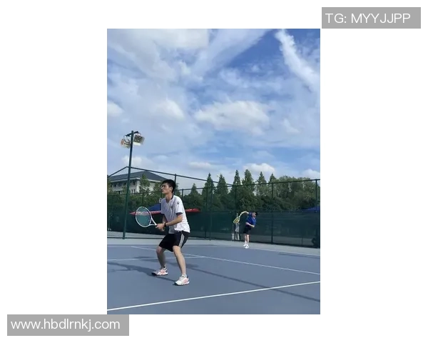 成都网球队总决赛表现分析：经验如何影响比赛结果与团队协作